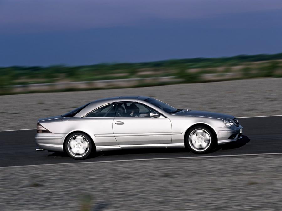  Mercedes-Benz CL65 AMG 2003 года  (фото 4 из 20)